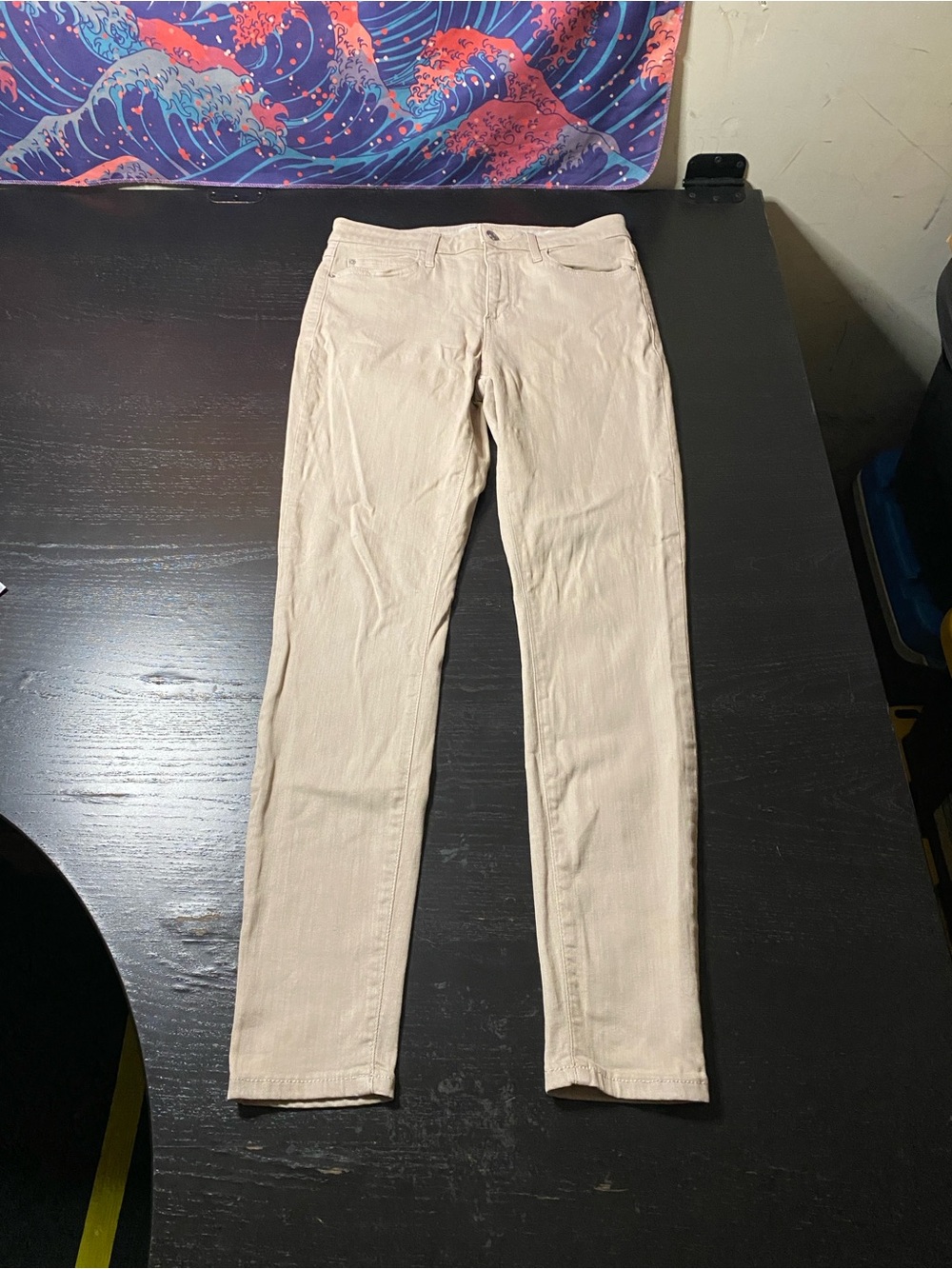 Guess Skinny Jeans in Light Beige